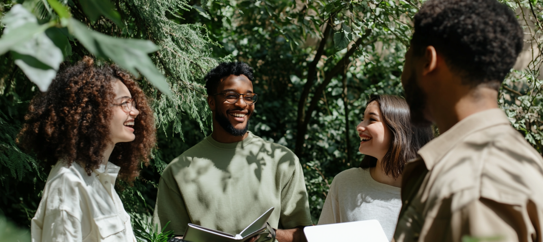 Becas de Investigación Becas de Investigación